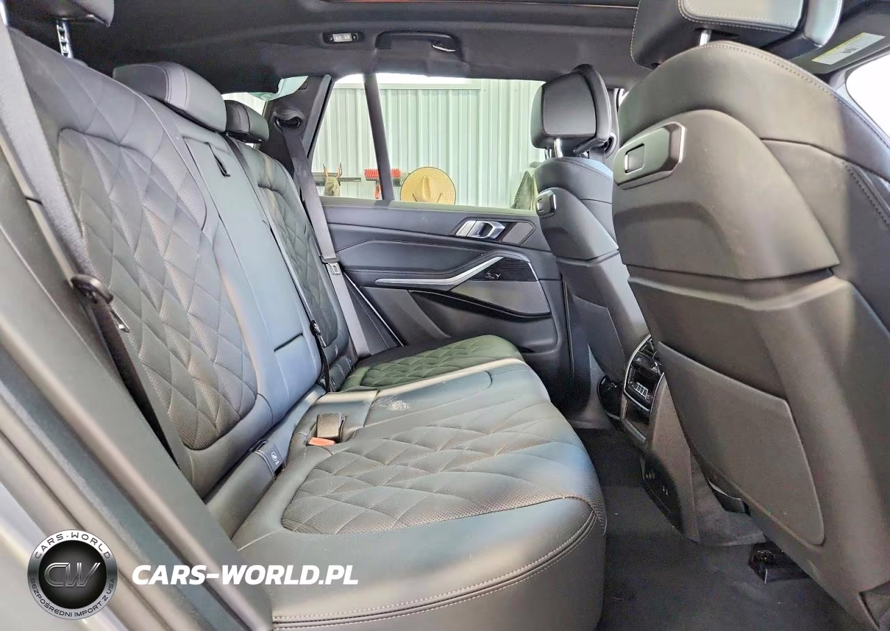2026 BMW X5 xDrive40I VIN:5UX23EU0XT9058932 - 11