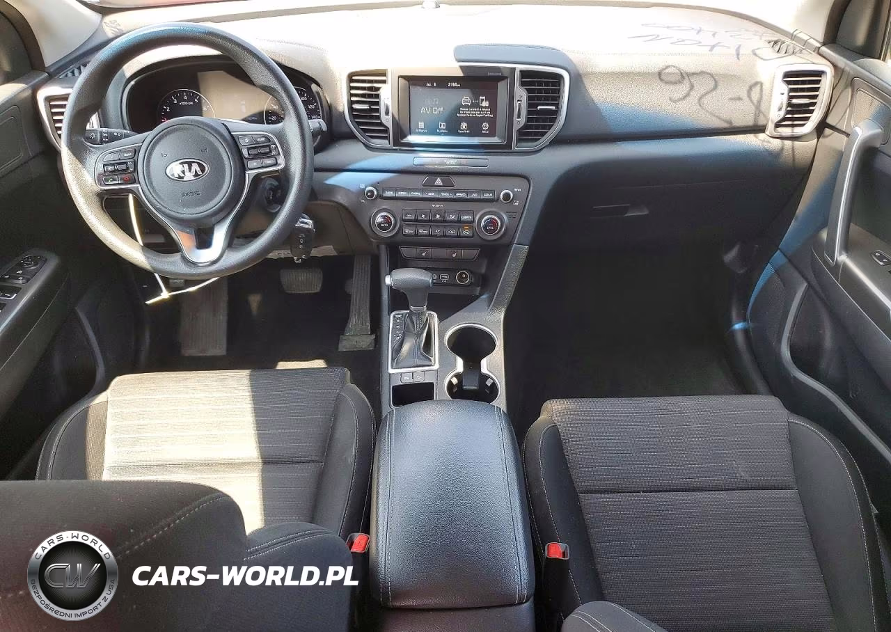 2019 Kia Sportage Lx VIN:KNDPM3AC1K7543400 - 8