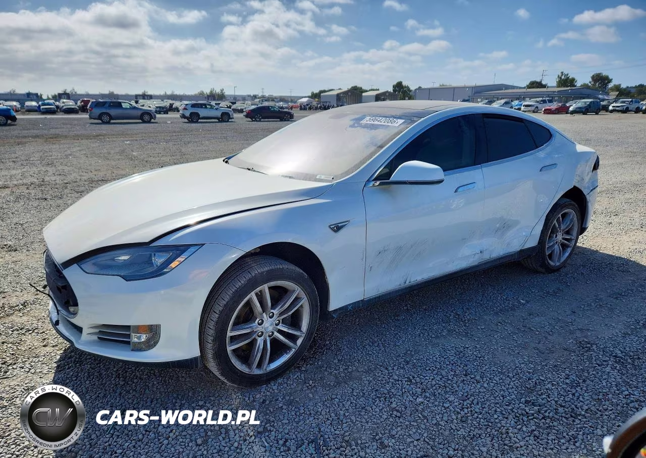 2013 Tesla Model S