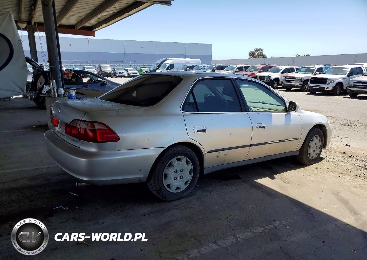 1999 Honda Accord Lx VIN:JHMCG6656XC012577 - 3
