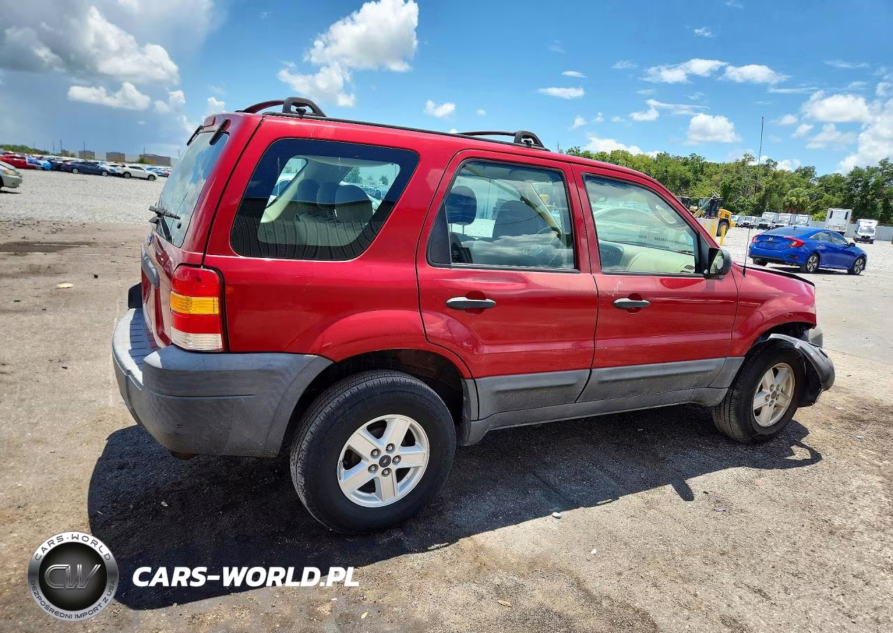 2007 Ford Escape Xls VIN:1FMYU02Z77KB53133 - 3
