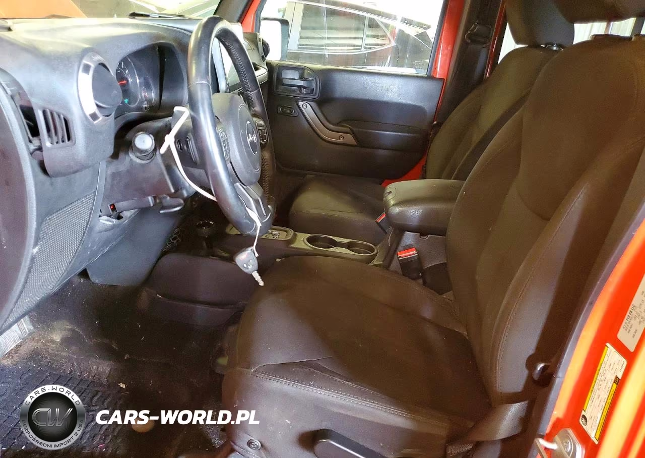 2015 Jeep Wrangler Unlimited Sport VIN:1C4BJWDG4FL629459 - 7