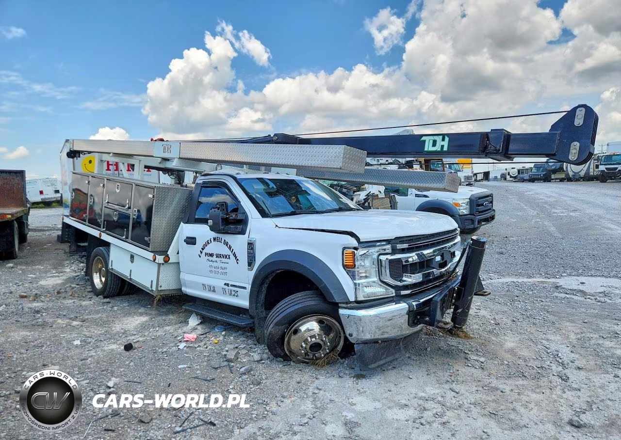 2020 Ford F550 Super Duty Utility - Service Truck VIN:1FDUF5HT3LEE51261 - 4