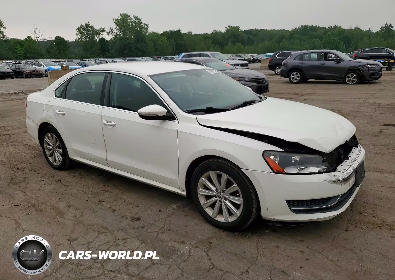 2012 Volkswagen Passat Se VIN:1VWBP7A35CC014160 - 4