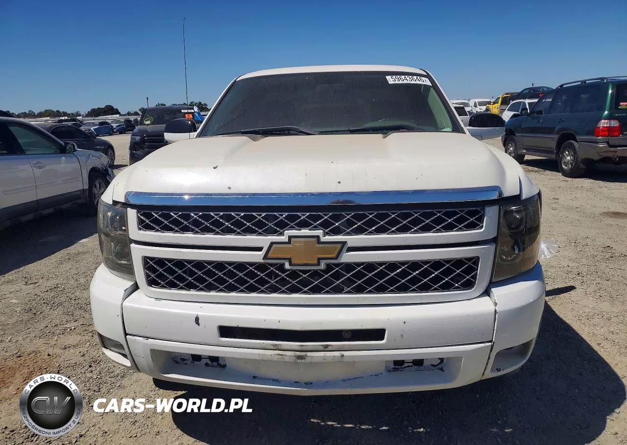 2012 Chevrolet Silverado C1500 VIN:1GCNCPEX9CZ268590 - 5