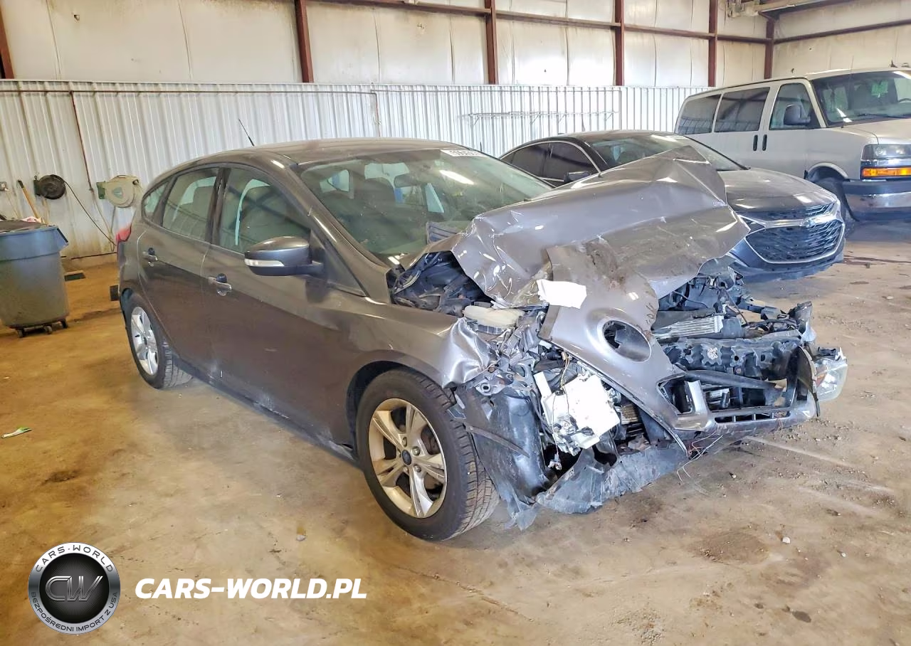 2013 Ford Focus Se VIN:1FADP3K24DL100481 - 4