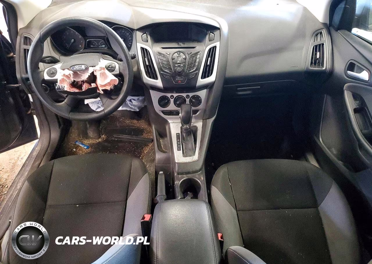 2013 Ford Focus Se VIN:1FADP3K24DL100481 - 8