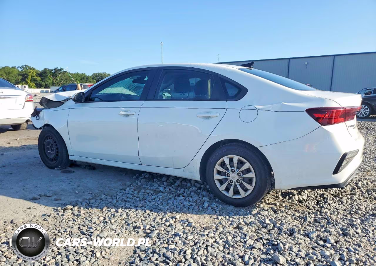 2021 Kia Forte Fe VIN:3KPF24AD2ME374328 - 2