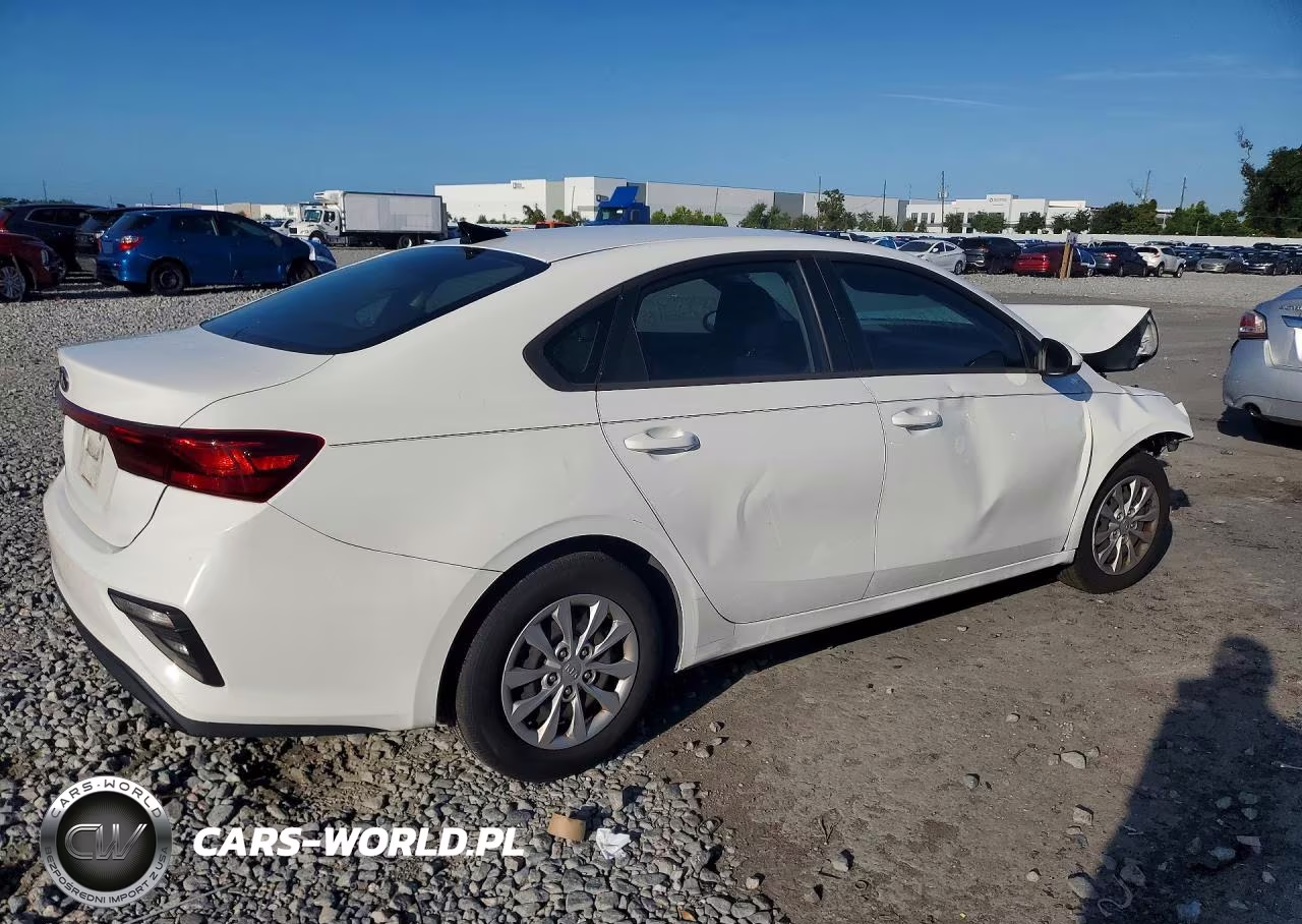 2021 Kia Forte Fe VIN:3KPF24AD2ME374328 - 3