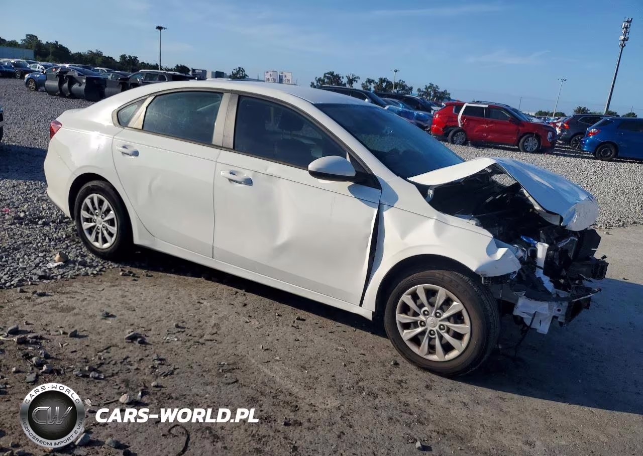 2021 Kia Forte Fe VIN:3KPF24AD2ME374328 - 4