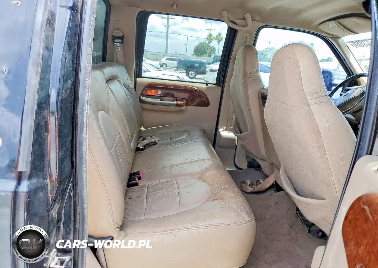 2000 Ford F350 Super Duty VIN:1FTWW32F1YEA87434 - 10