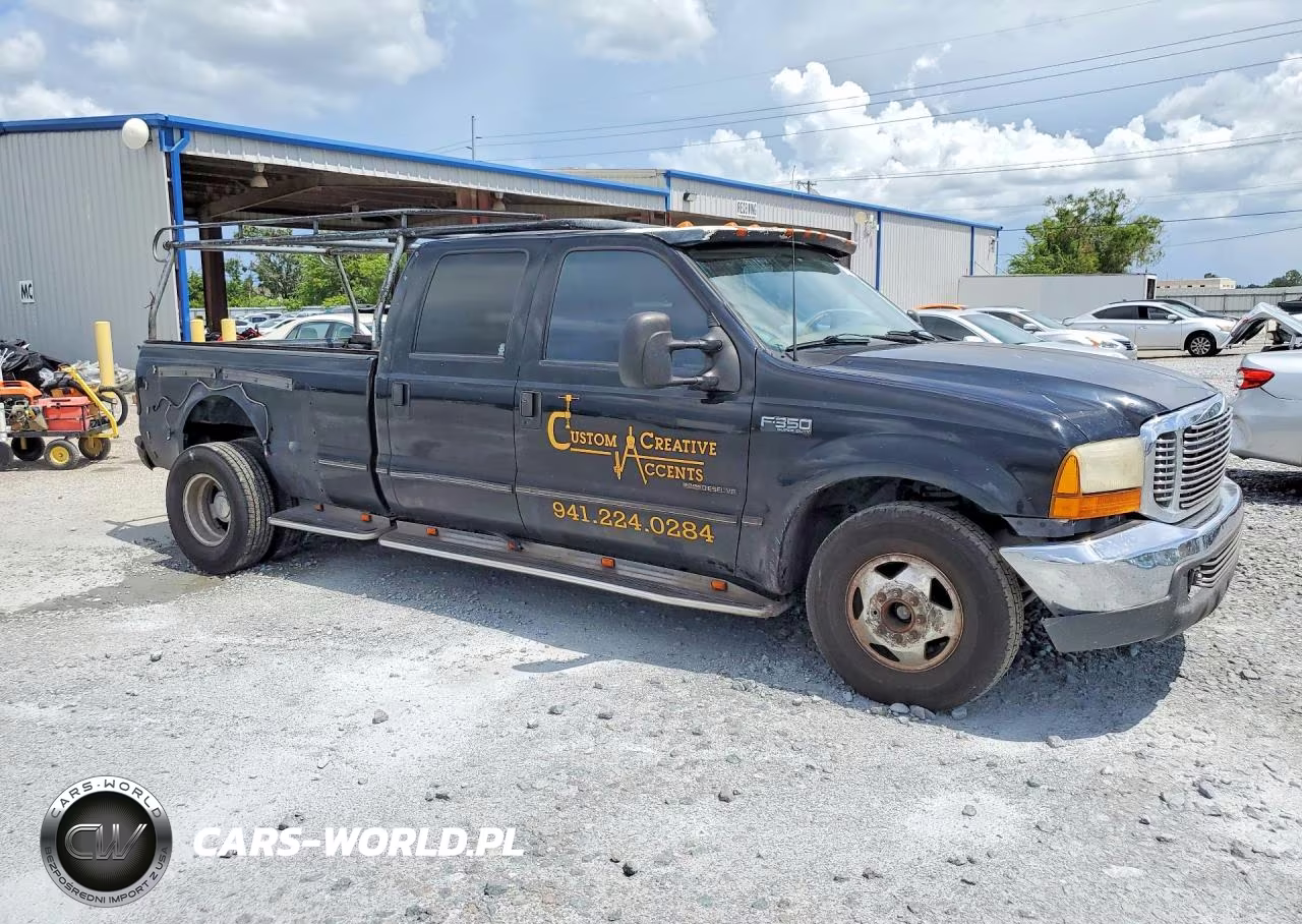 2000 Ford F350 Super Duty VIN:1FTWW32F1YEA87434 - 4