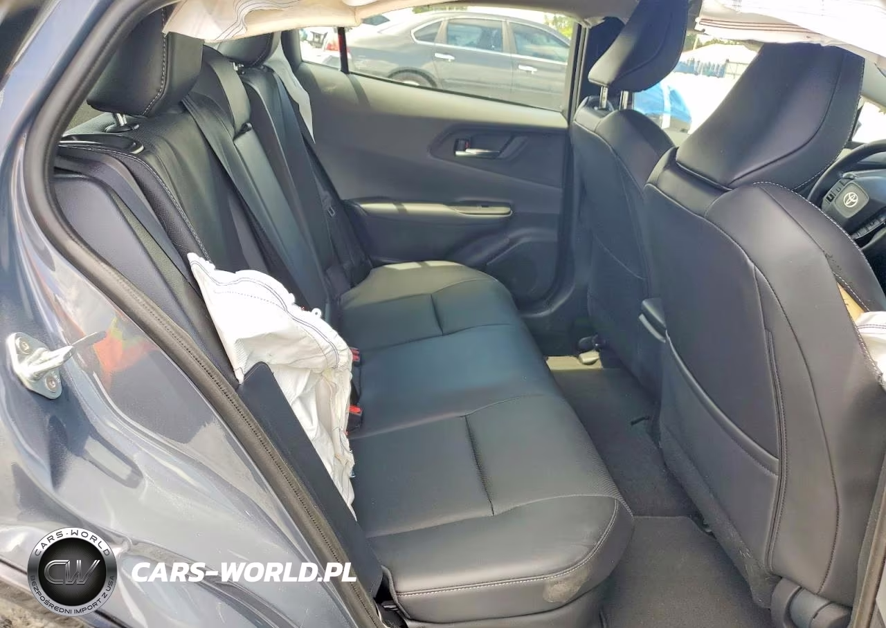 2024 Toyota Prius Xle VIN:JTDACAAU4R3035669 - 11