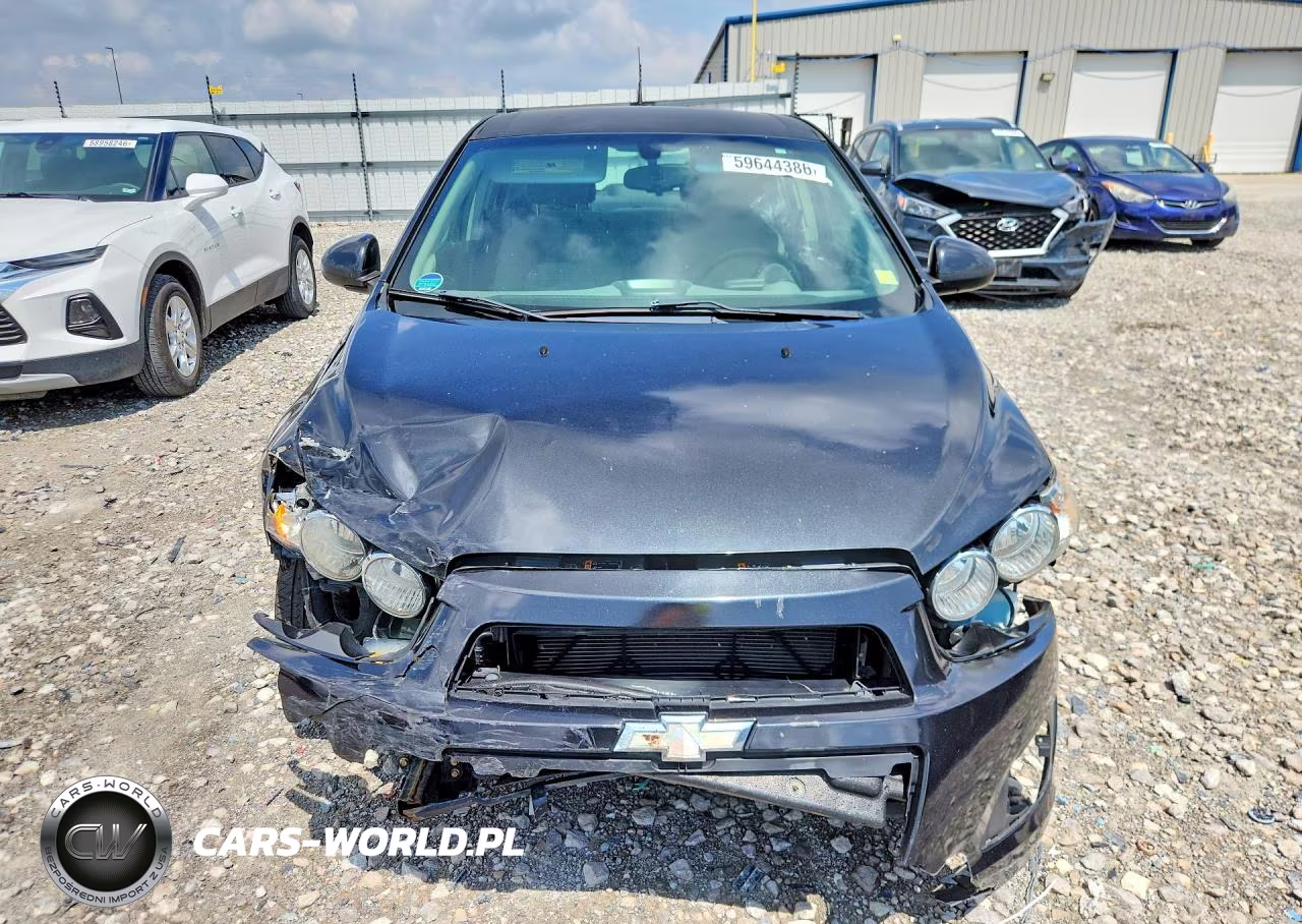 2014 Chevrolet Sonic Ls VIN:1G1JA5SH2E4102622 - 5