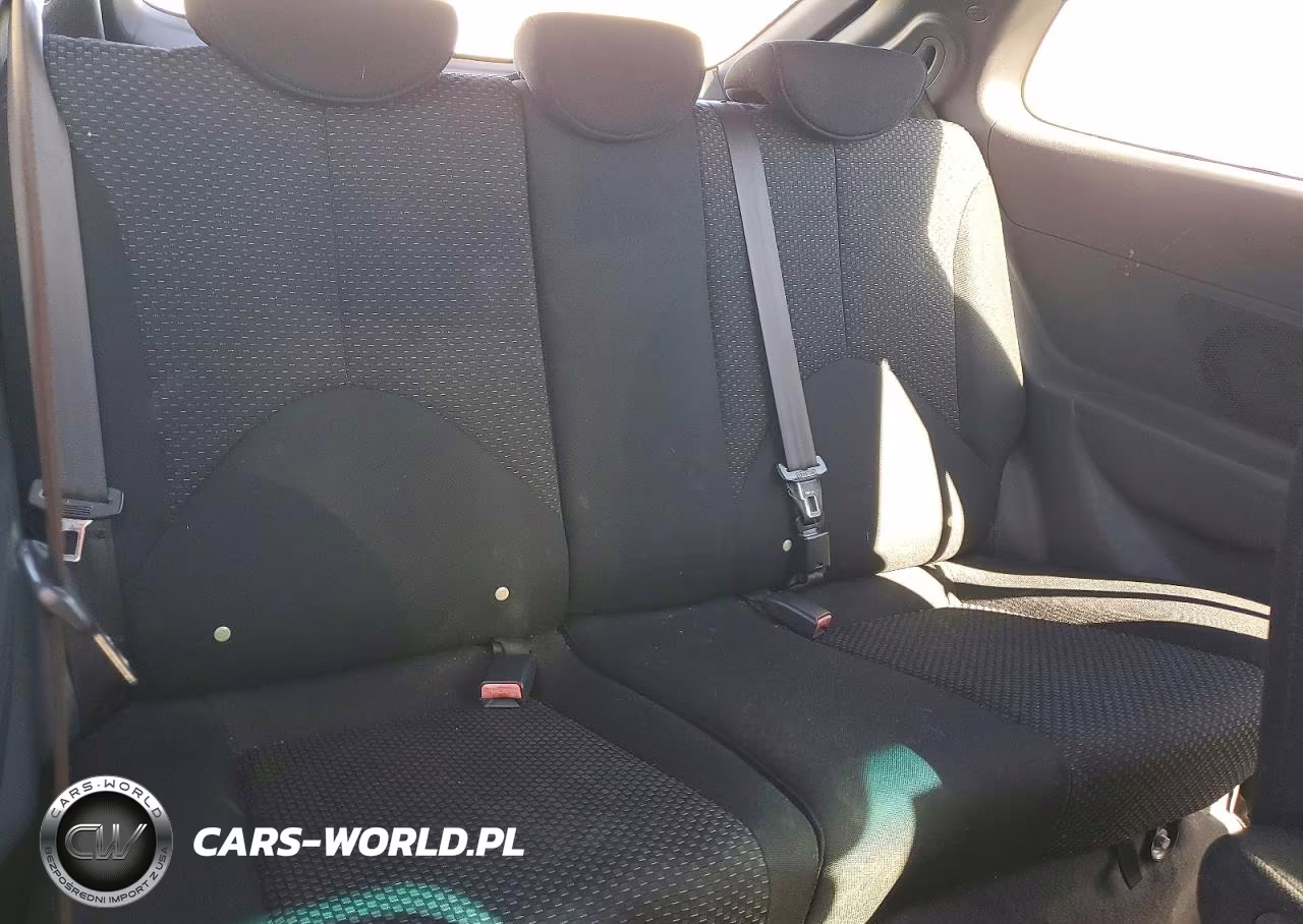 2008 Hyundai Accent Gs VIN:KMHCM36C58U086054 - 10