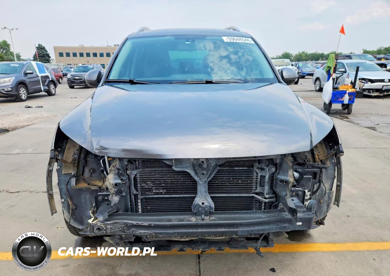 2016 Volkswagen Tiguan S-Se-Sel-R-Line VIN:WVGBV7AX1GW581073 - 5