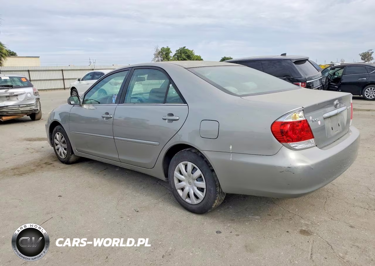 2005 Toyota Camry Le VIN:4T1BE32K45U551408 - 2