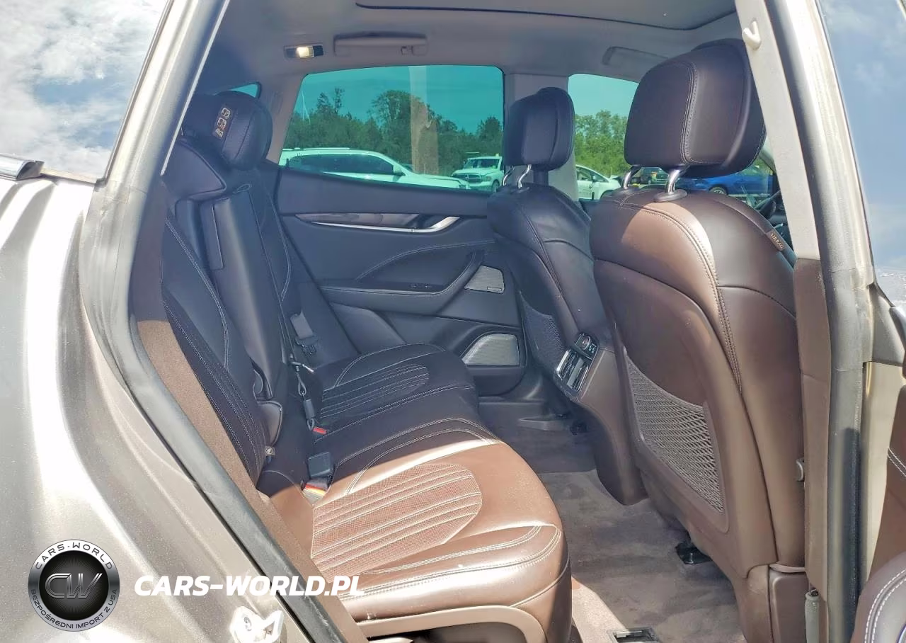 2017 Maserati Levante S VIN:ZN661YUL6HX199860 - 11