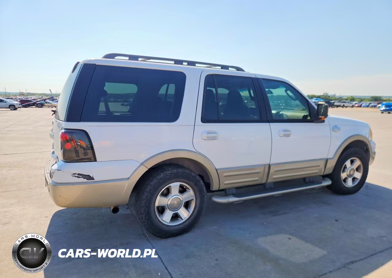 2005 Ford Expedition King Ranch VIN:1FMFU17545LA98005 - 3