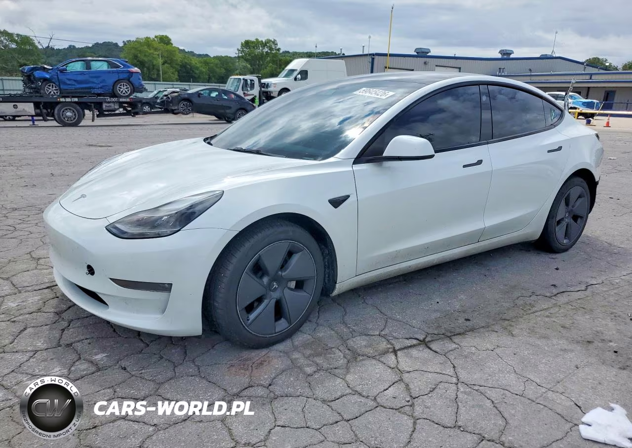 2023 Tesla Model 3 – zdjęcie 1 z 13