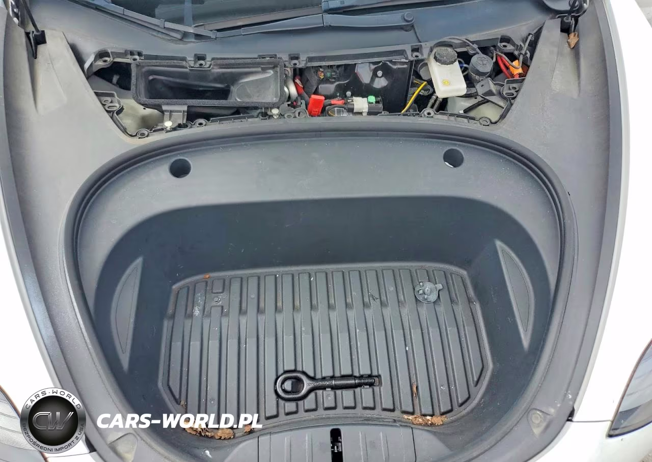 2023 Tesla Model 3 VIN:5YJ3E1EB5PF388143 - 11