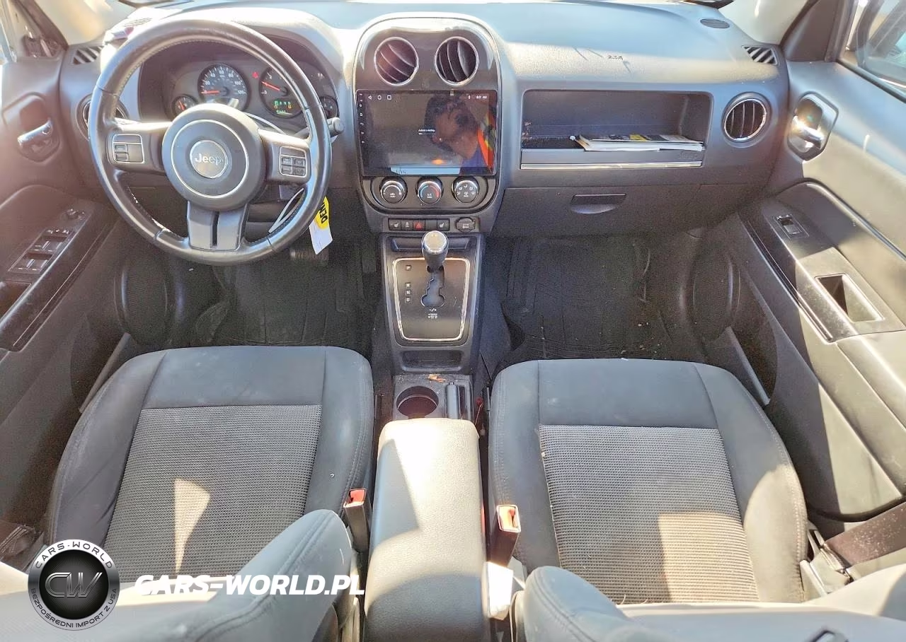 2012 Jeep Patriot Latitude VIN:1C4NJPFA2CD639831 - 8