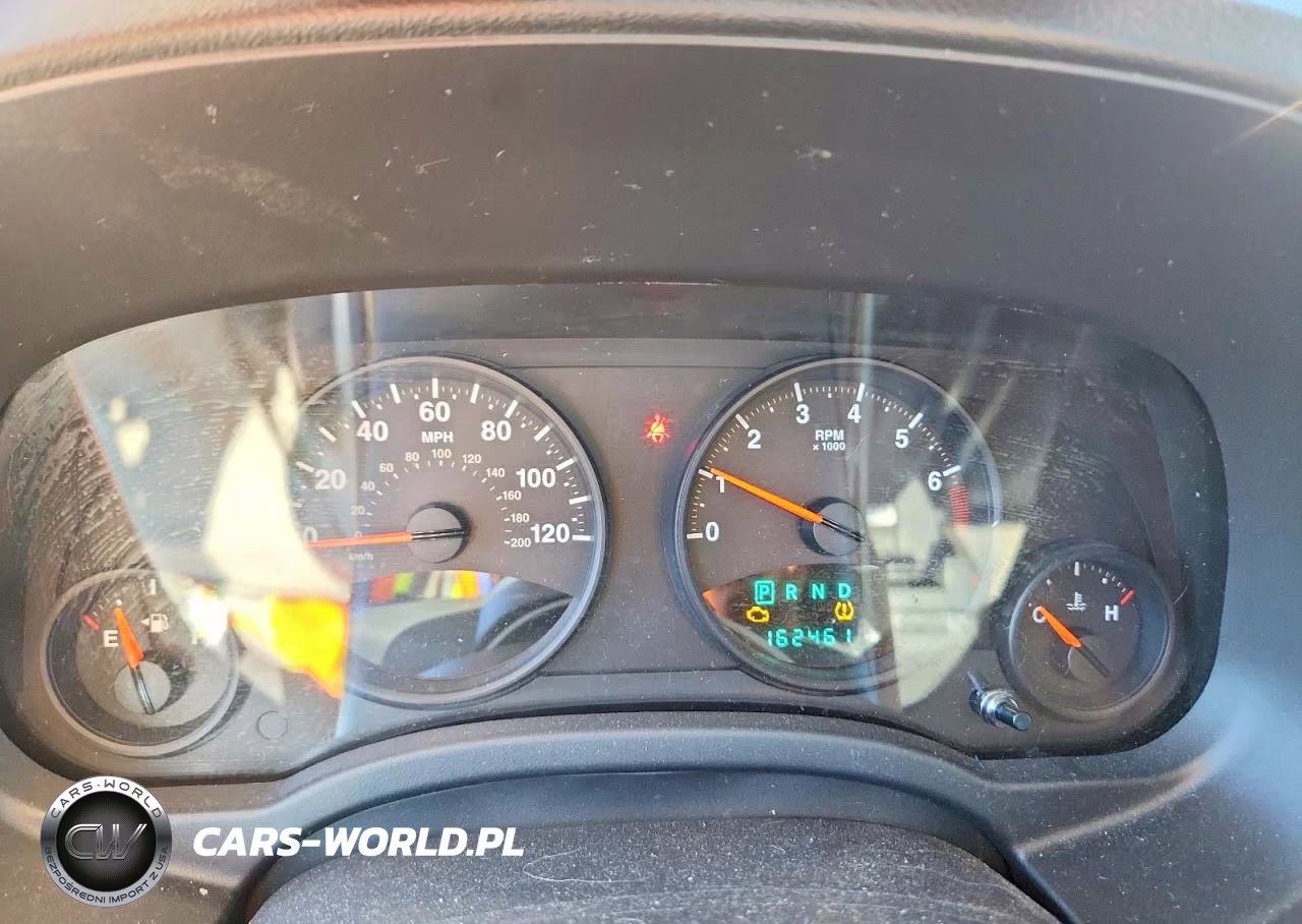 2012 Jeep Patriot Latitude VIN:1C4NJPFA2CD639831 - 9