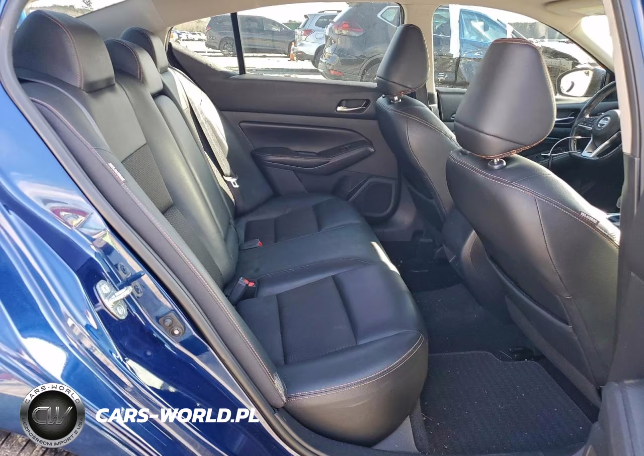 2019 Nissan Altima Sr VIN:1N4BL4CV6KC117748 - 10