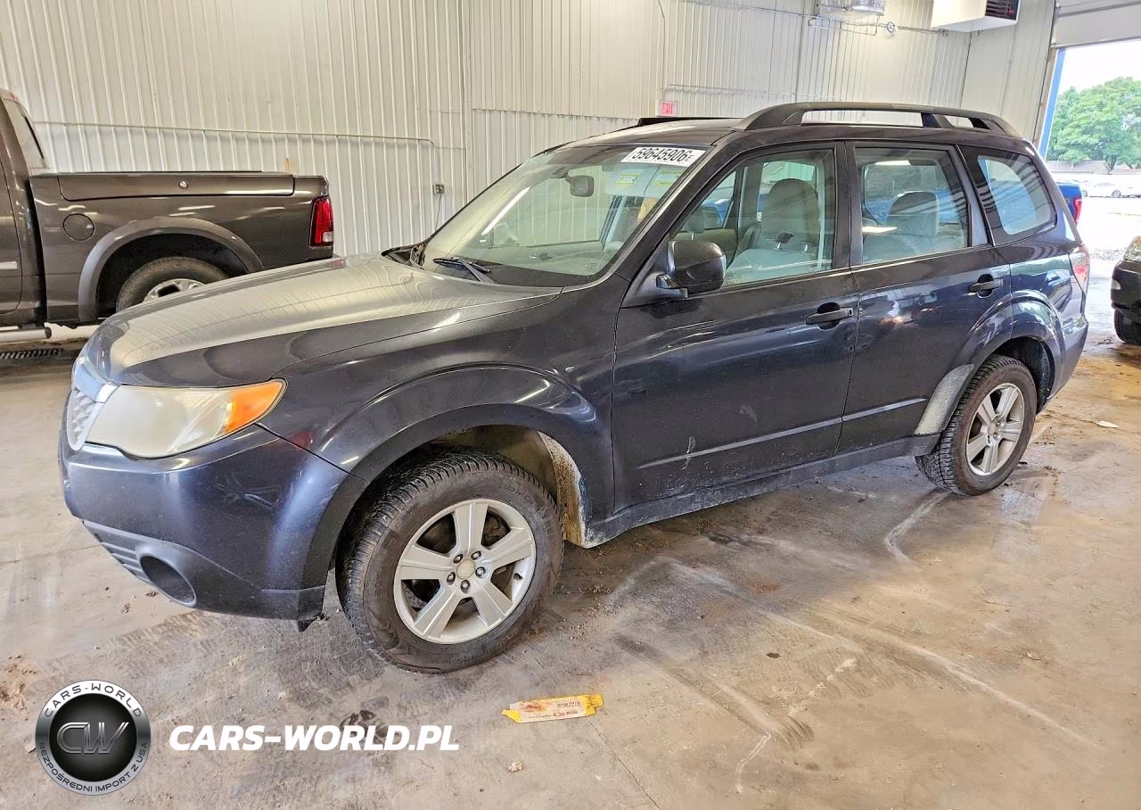 2011 Subaru Forester 2.5X – zdjęcie 1 z 13