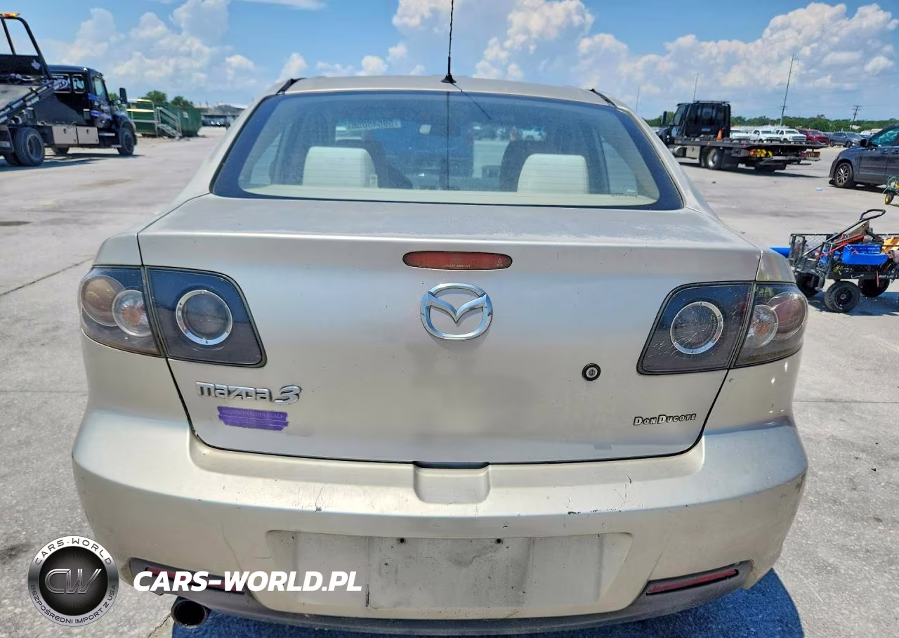 2007 Mazda 3 I VIN:JM1BK12F571747060 - 6