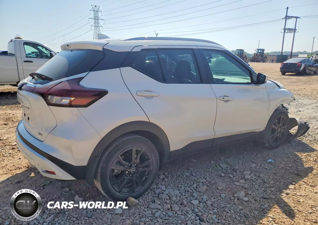 2023 Nissan Kicks Sv VIN:3N1CP5CV2PL520097 - 3