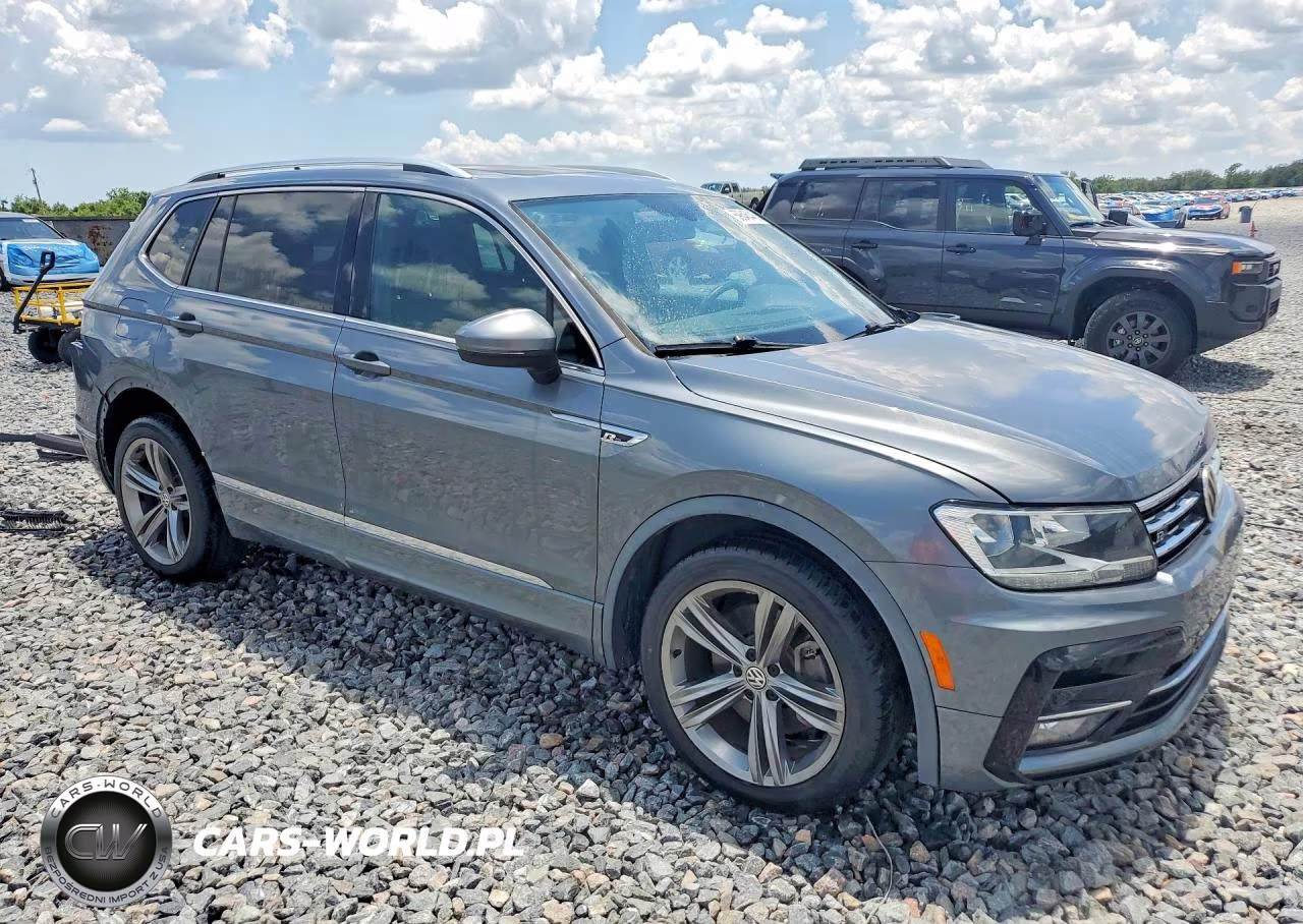 2019 Volkswagen Tiguan Se-Sel-Sel R-Line Jet-Black-Se VIN:3VV3B7AX7KM025104 - 4