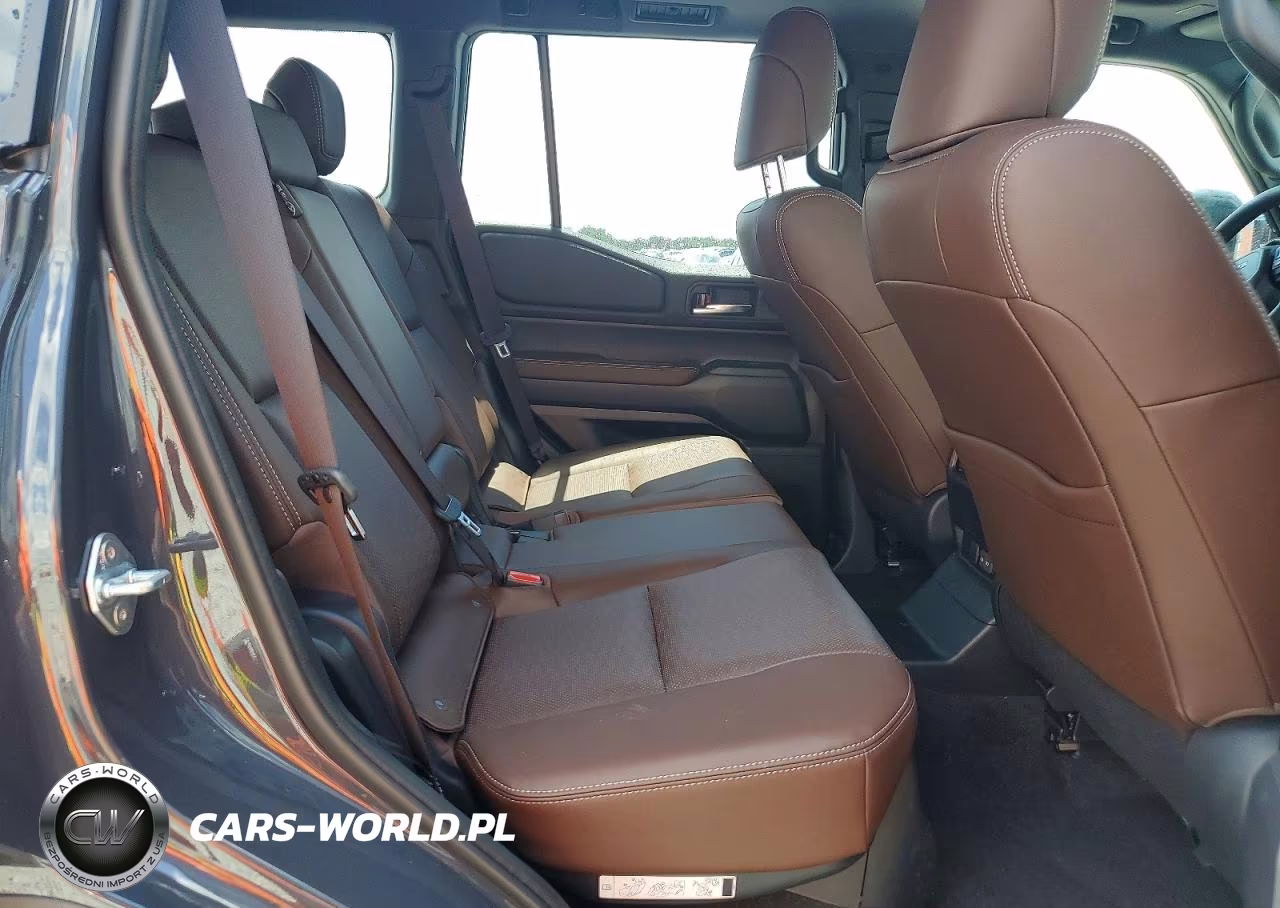 2026 Toyota Land Cruiser Base VIN:JTEABFAJ5TK050809 - 10