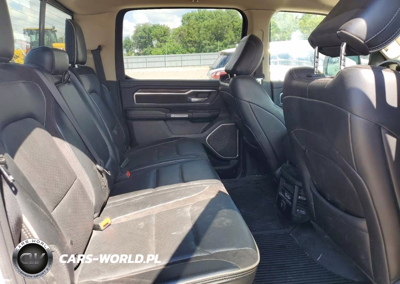 2020 Ram 1500 Laramie VIN:1C6SRFJT7LN120984 - 10
