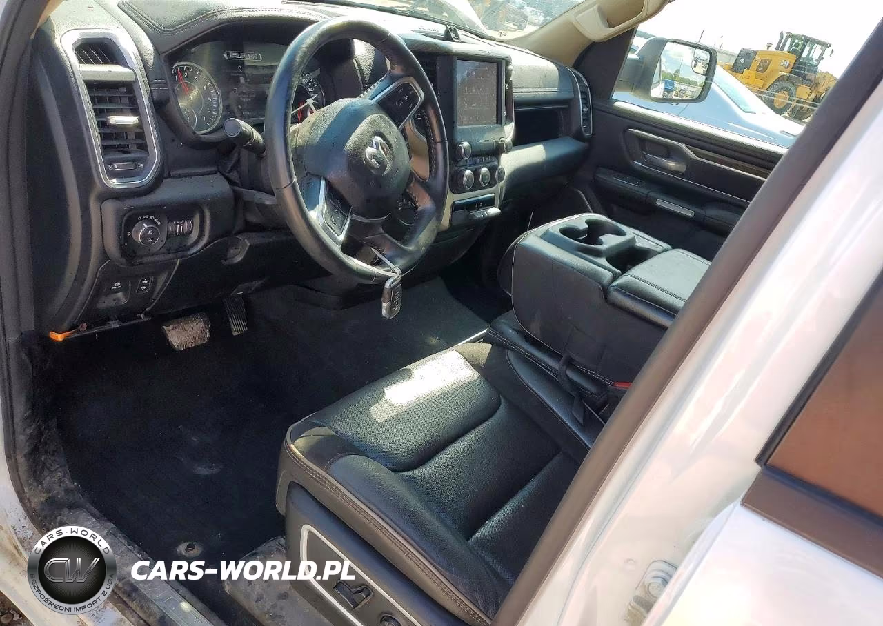 2020 Ram 1500 Laramie VIN:1C6SRFJT7LN120984 - 8