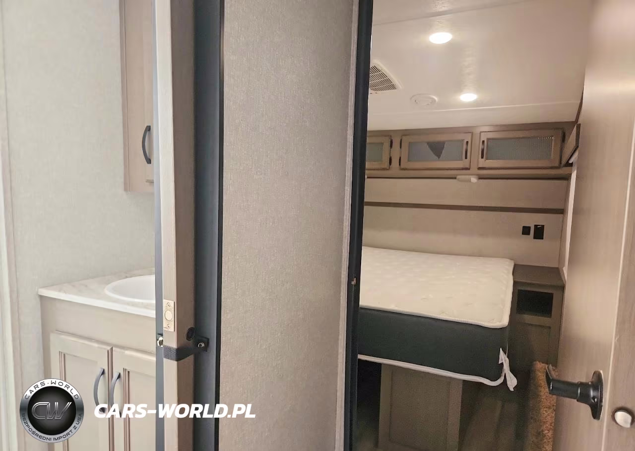 2021 Forest River Chaparral Camper VIN:5ZT3CH2B8MA326533 - 5