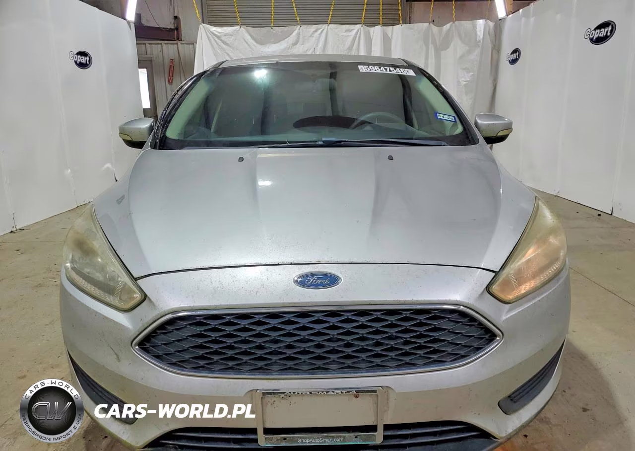 2016 Ford Focus Se VIN:1FADP3K20GL277260 - 5