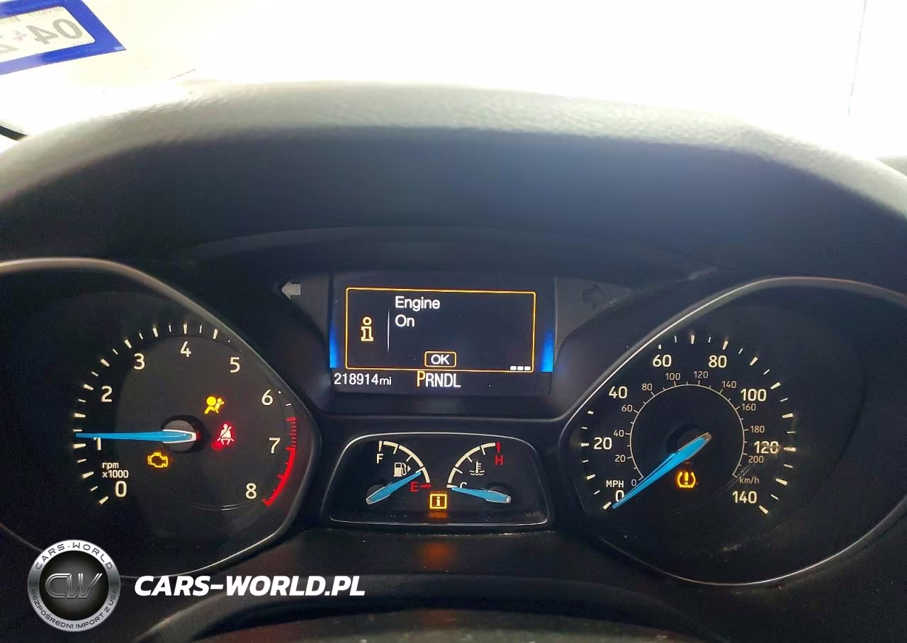 2016 Ford Focus Se VIN:1FADP3K20GL277260 - 9