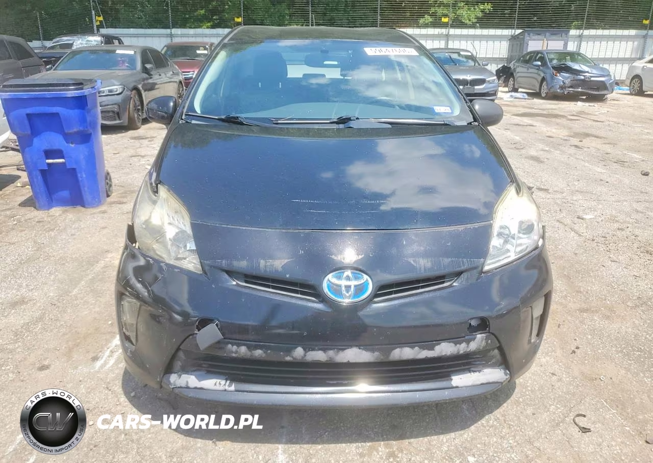 2015 Toyota Prius Four VIN:JTDKN3DU1F1912082 - 5
