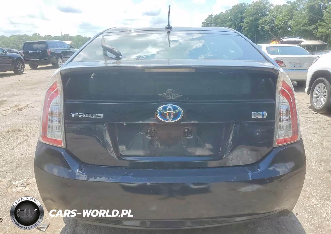 2015 Toyota Prius Four VIN:JTDKN3DU1F1912082 - 6
