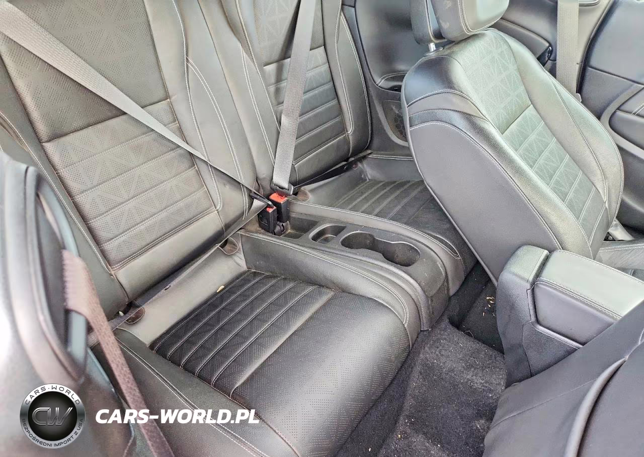 2019 Buick Cascada Premium VIN:W04WH3N55KG309170 - 10