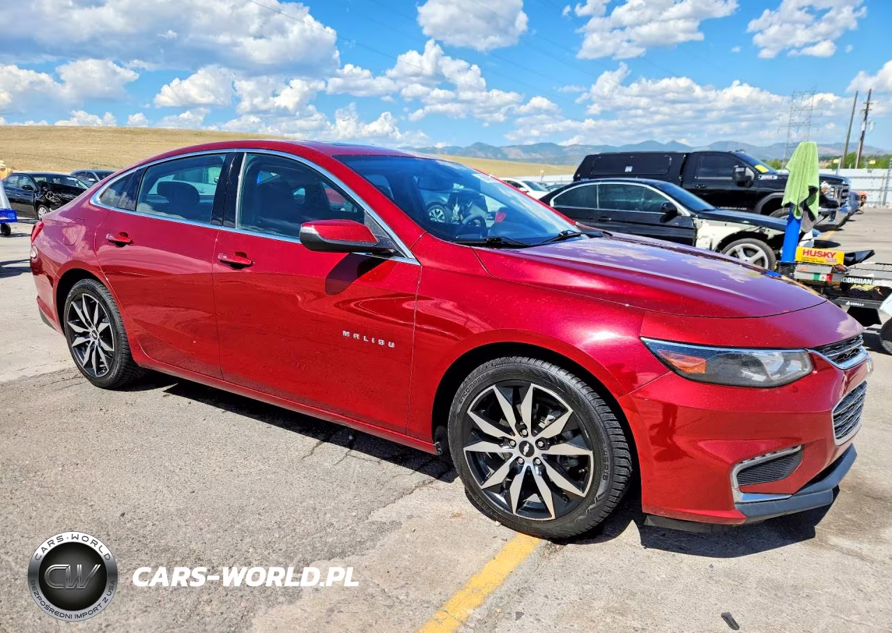 2017 Chevrolet Malibu Lt VIN:1G1ZE5ST7HF169625 - 4