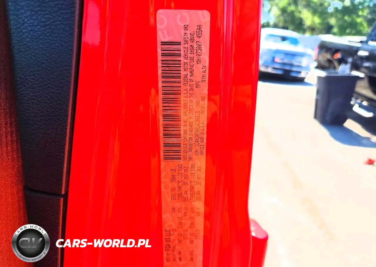 2020 Jeep Wrangler Unlimited Rubicon 4X4 VIN:1C4HJXFNXLW106615 - 12