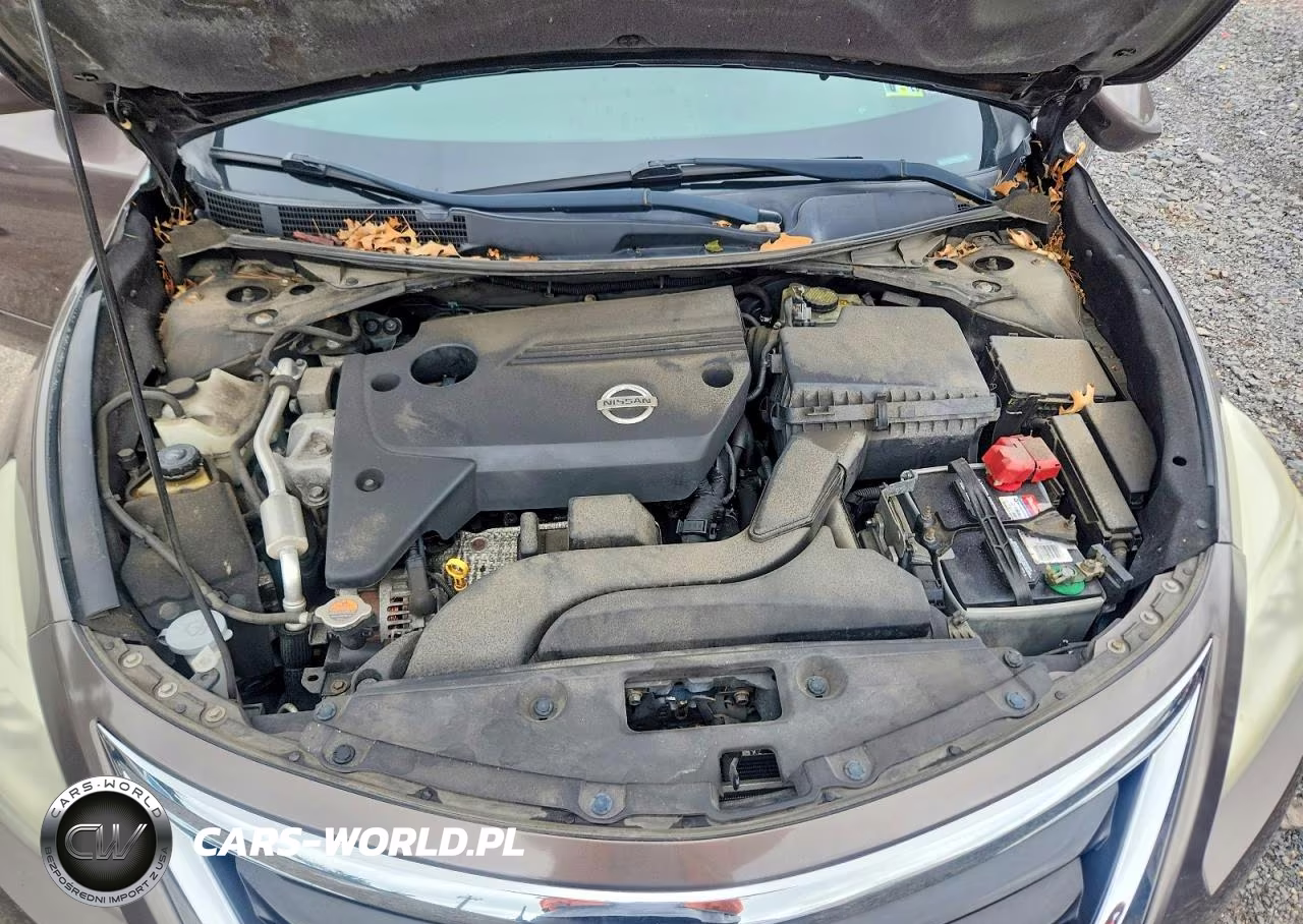 2015 Nissan Altima 2.5 S VIN:1N4AL3AP7FC103731 - 11