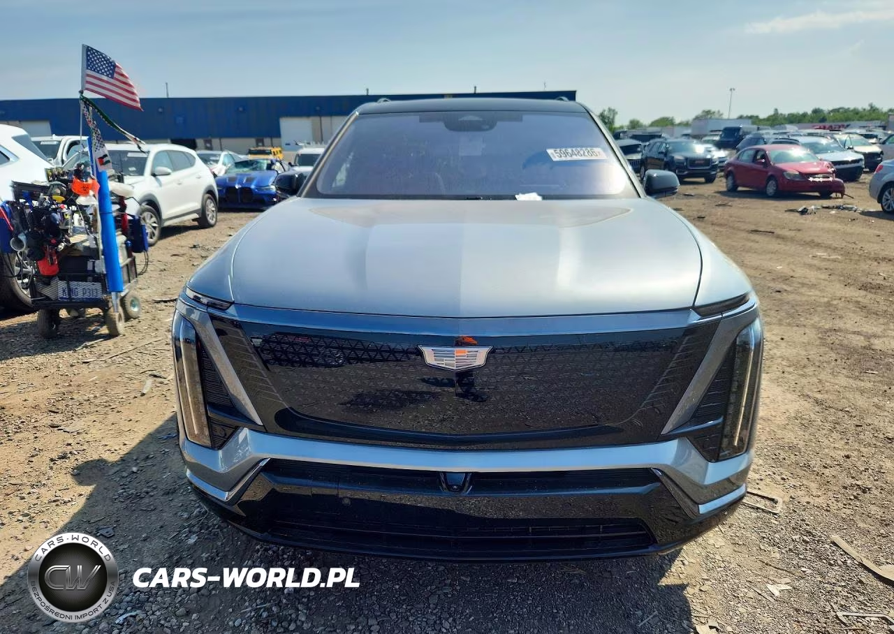 2026 Cadillac Vistiq Sport VIN:1GYC3NML2TZ705303 - 5