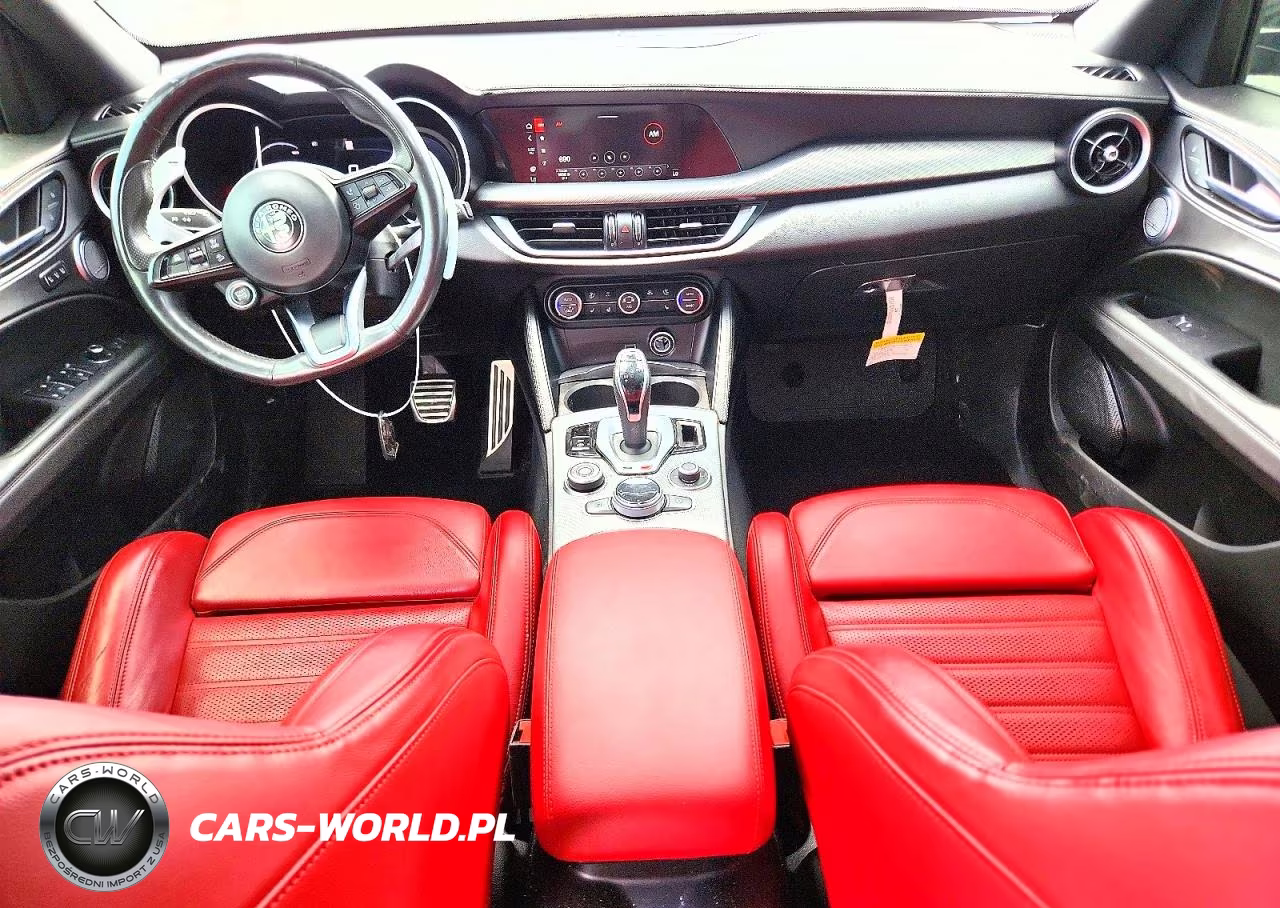 2024 Alfa Romeo Stelvio Ti VIN:ZASPAKBN6R7D70428 - 8