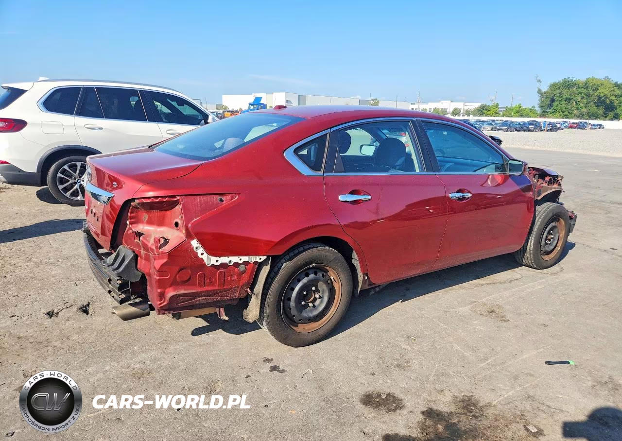 2015 Nissan Altima 2.5 S VIN:1N4AL3AP5FC260450 - 3