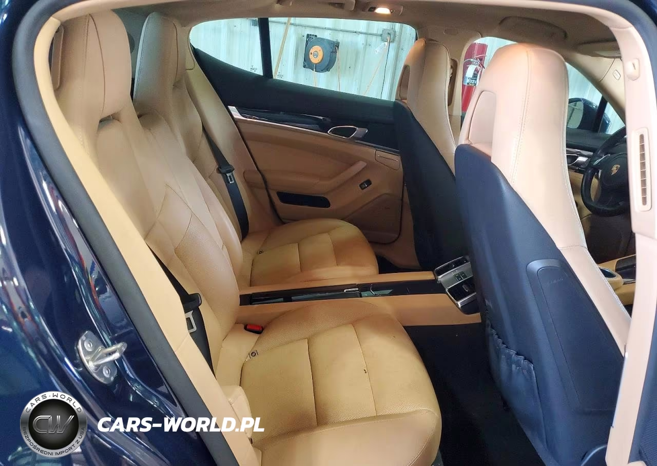 2015 Porsche Panamera 2 VIN:WP0AA2A73FL001448 - 10