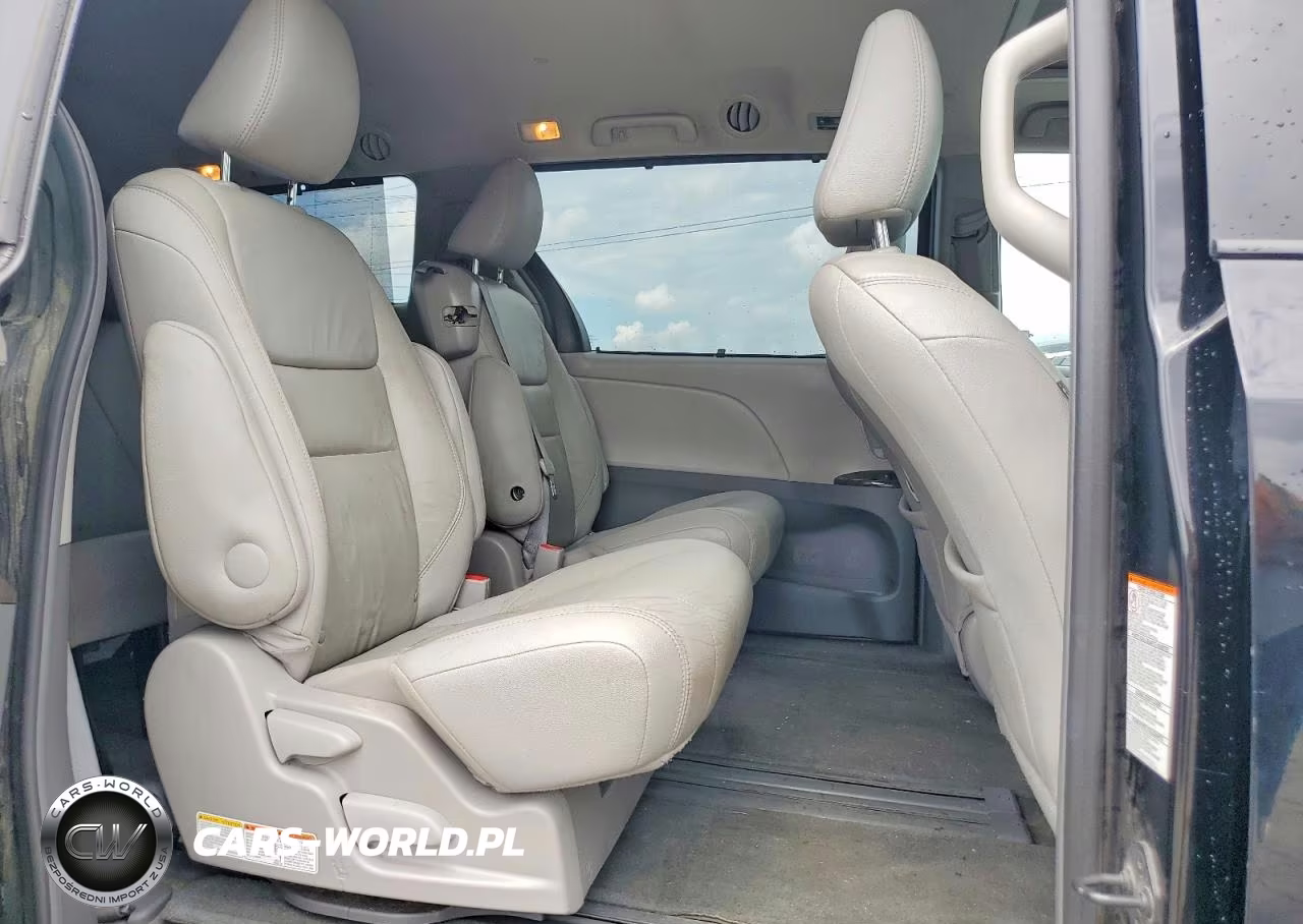 2016 Toyota Sienna Xle 8-Passenger VIN:5TDYK3DC8GS696911 - 11