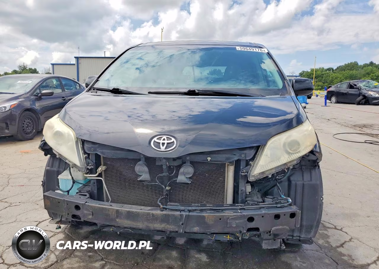 2016 Toyota Sienna Xle 8-Passenger VIN:5TDYK3DC8GS696911 - 5